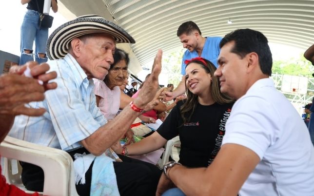 Actividad institucional y comunitaria en Neiva